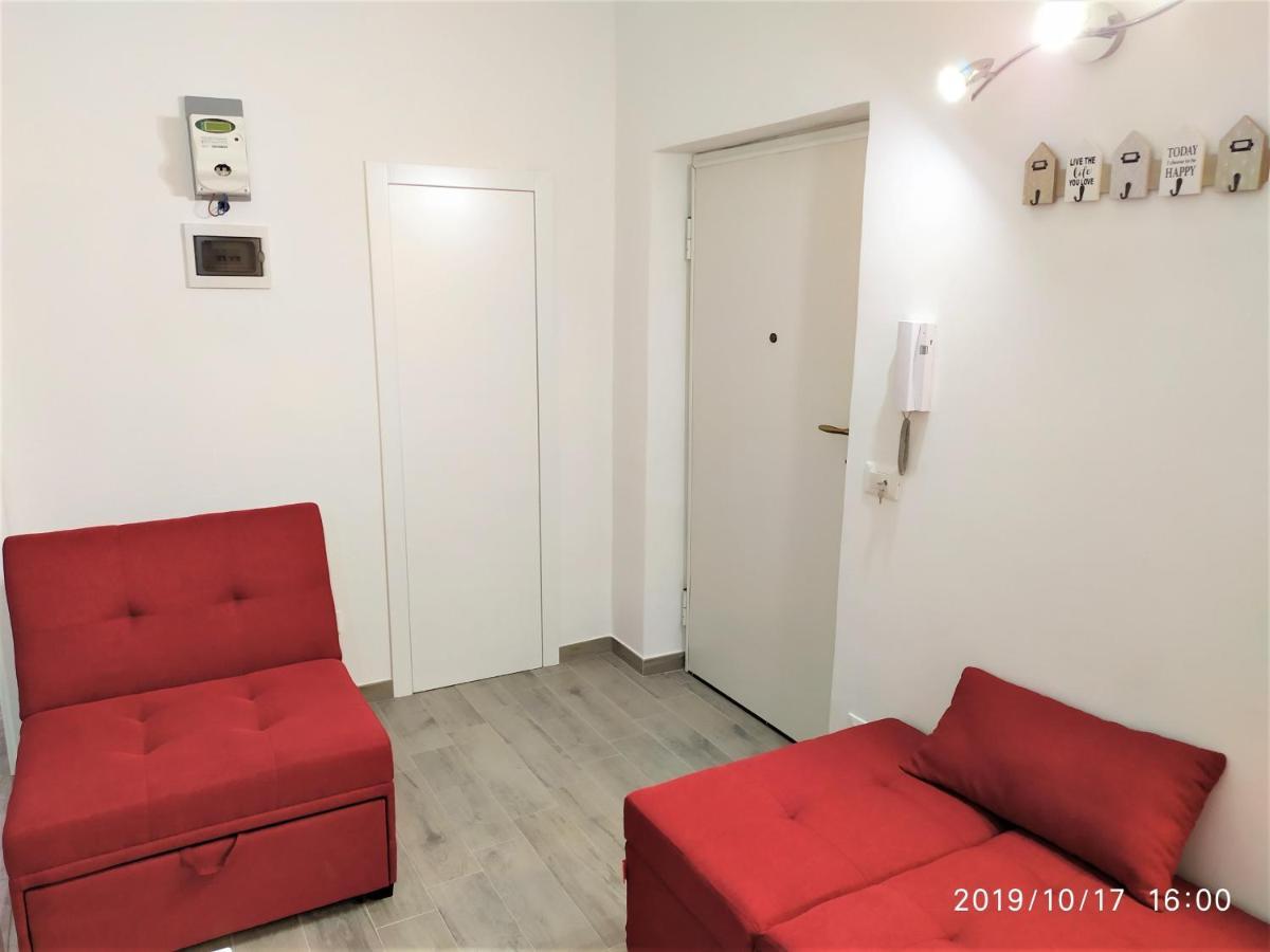 Casa Vacanze Dany Taranto Exterior photo